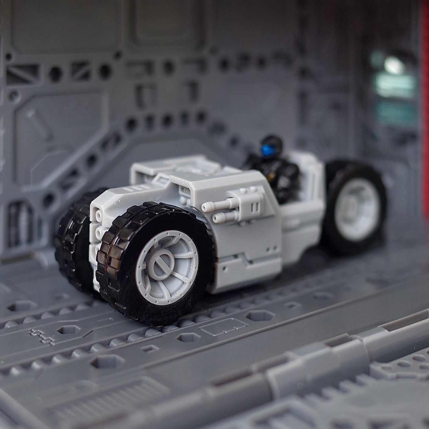 Ground Vehicle <Frigate>